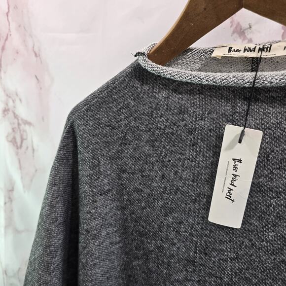 Three Bird Nest Dress Womens Medium Gray Poncho Sweatshirt Cape Wrap Cover Up - Picture 2 of 11